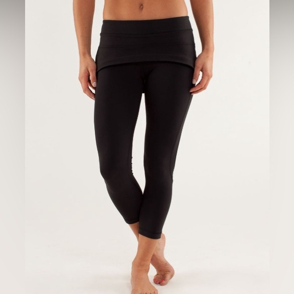 Lululemon Steadfast Cropped Leggings - Picture 2 of 10